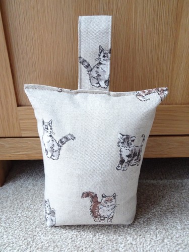 Cat doorstop filled - doorstop, filled/unfilled