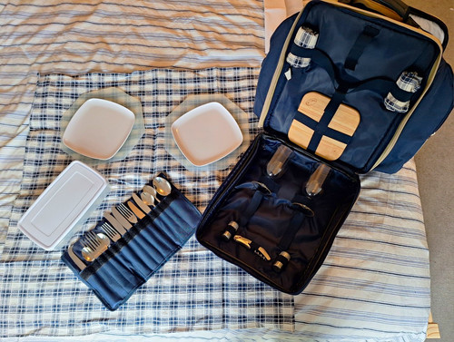 Navy beige checked picnic - checked,