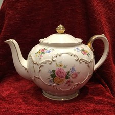 Vintage Sadler Very Pretty