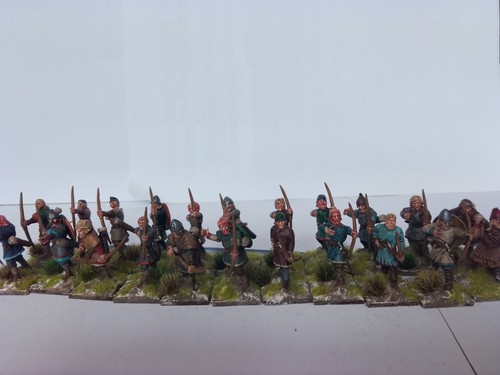 Plastic saxon viking - 22, 28