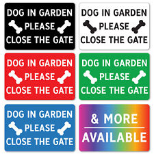 DOGS IN GARDEN PLEASE CLOSE THE GATE METAL SIGN YARD OUTDOORS GATE WALL GIFT