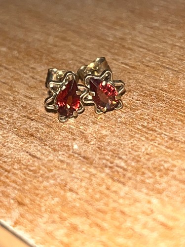Hallmarked 9ct yellow gold - yellow,