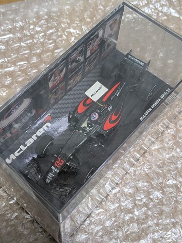 Minichamps mclaren honda - mclaren,