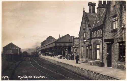 Holmfirth near huddersfield - holmfirth,