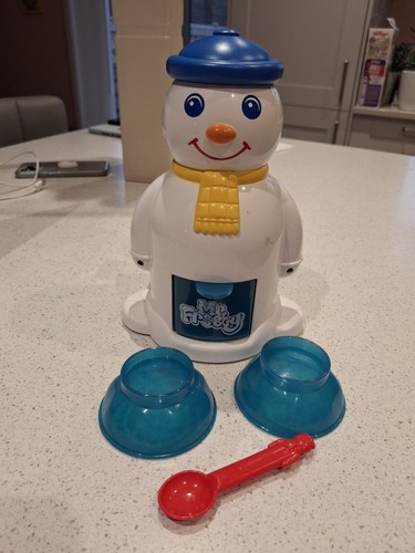 Frosty the ice shavings - frosty,
