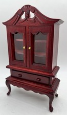 Dolls House furniture Queen