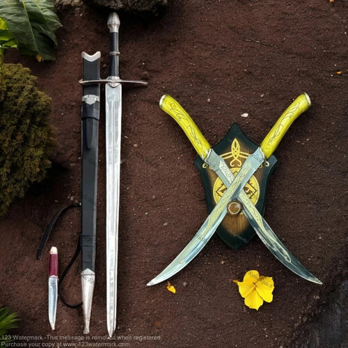 Lotr anduril strider - anduril, &