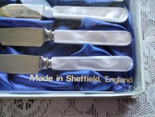 Cake Butter Knives Pearlised Handles Stainless Steel x 6 VGC
