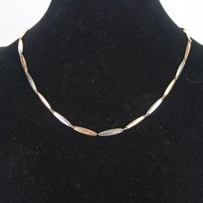 9 Carat Gold Pod Link Necklace