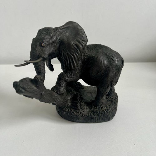 Vintage heredities elephant - vintage,