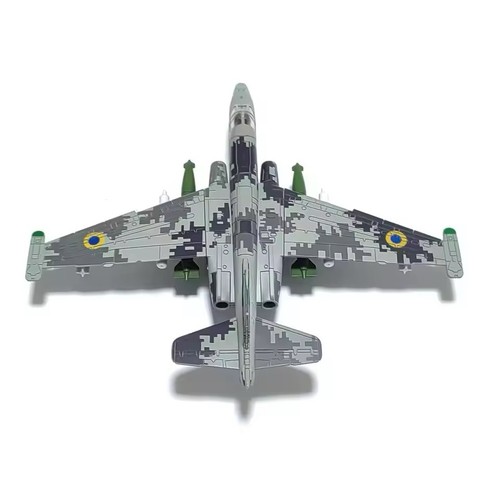 Frogfoot 100 scale - 1:100,
