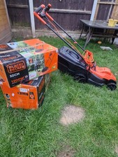 Black Decker 34cm  Lawnmower