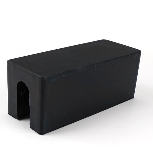 Transom support for - support, outboard