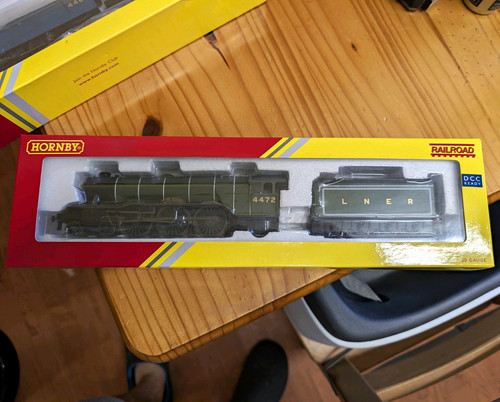 Hornby r3086 flying scotsman - hornby,