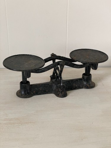 Antique detecto scale - antique, 2