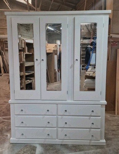 Aylesbury white wardrobe - ,