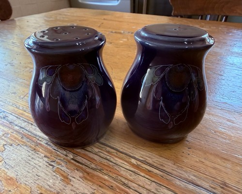 Denby baroque salt pepper - &,
