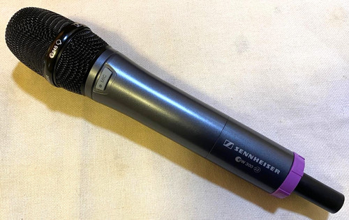 Sennheiser skm300 hand - hand, held