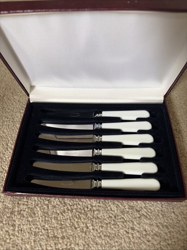 Stainless steel butter knives - stainless,