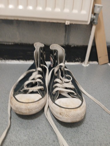 Converse platform lift - platform,