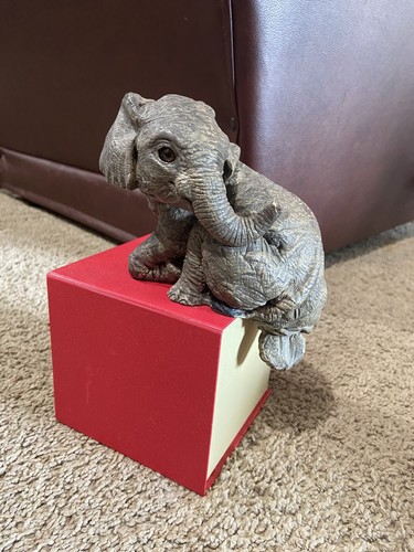 Elephant the herd martha carey - elephant,