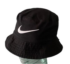 NIKE BUCKET HAT BLACK White