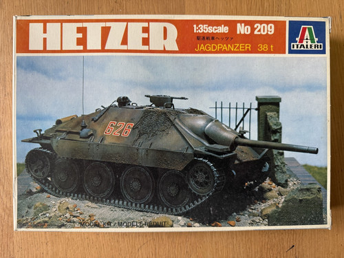 Italeri scale plastic - 1:35,
