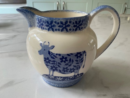 Moorland small blue and white - small,