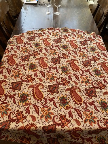 Laura ashley tablecloth - laura, 69”
