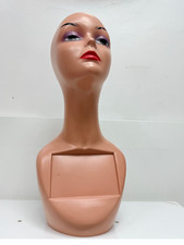 Female wig mannequin head with