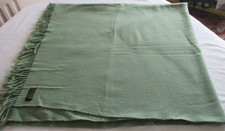 100% lambswool blanket throw travel rug - green - EXCELLENT CONDITION