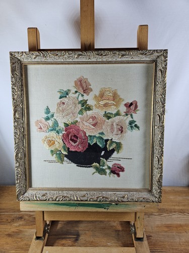 Vintage hand embroidered - vintage, roses