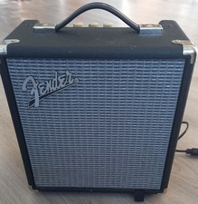 Fender Rumbles 15 Bass Guitar Amplifier Amp