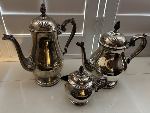 Elegant vintage r - &, silver