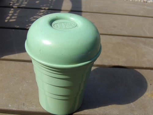 Vintage bakelite green - vintage,