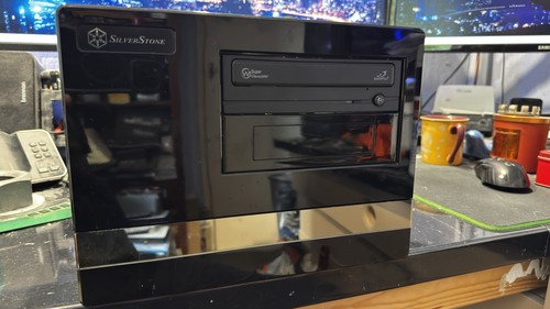 Silverstone tek sg02b usb3 0 - tek, sg02b-f-usb3.0