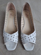 White open toe ladies shoes