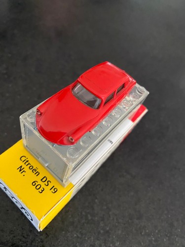 Lego scale citroen - scale, ds