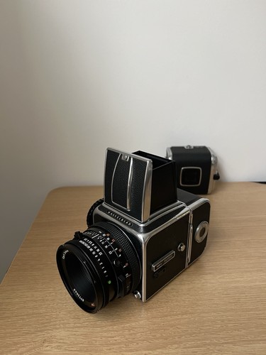 Mint hasselblad genuine waist - hasselblad,