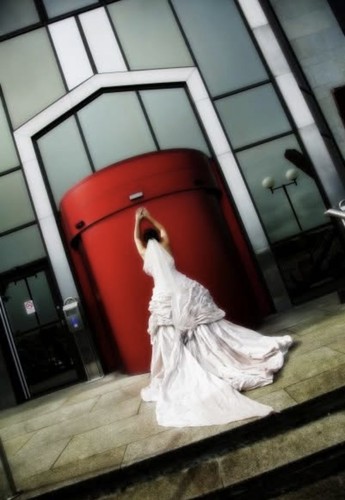 Ian stuart wedding dress - ian,