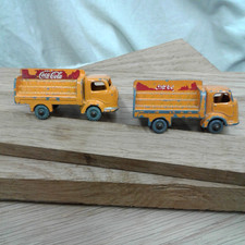 2x Vintage Matchbox Lesney no