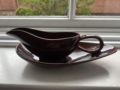 Large elegant gravy boat - large,,