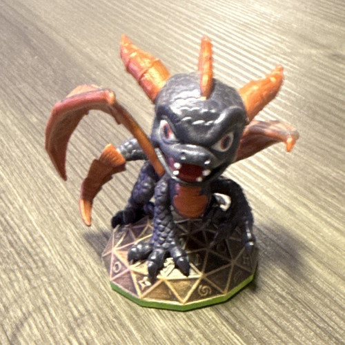 Skylanders spyro character - skylanders,