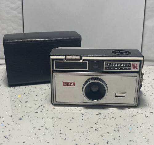 Kodak 104 instamatic - kodak,