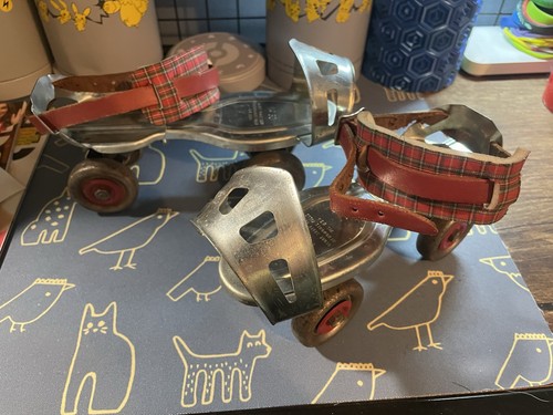 Vintage adjustable metal - vintage,