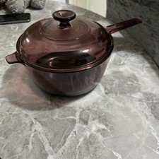 Pyrex 2.5 L Plum Glass Pot