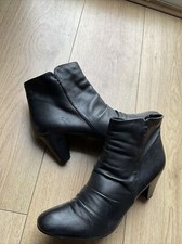 CARA LONDON Ladies black ankle