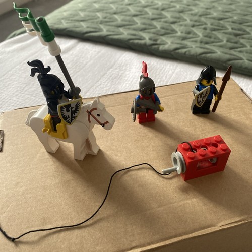 Lego 6073 knights - 6073,