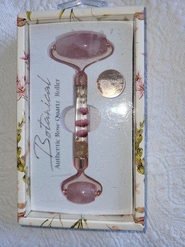 Botanical authentic rose court