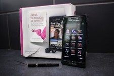 Sony Ericsson Satio U1i Smartphone (T-Mobile) -  Black